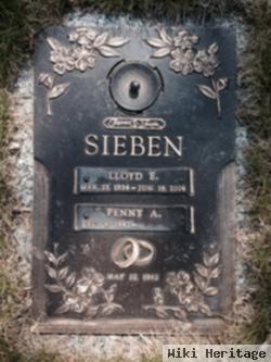 Lloyd Eugene Sieben