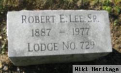 Robert E Lee, Sr