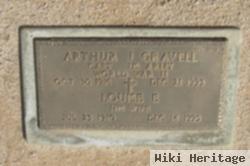 Arthur J Gravell
