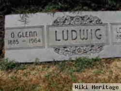 O Glenn Ludwig