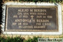 Antonia H Berdin