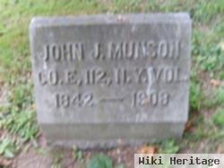 Pvt John J. Munson