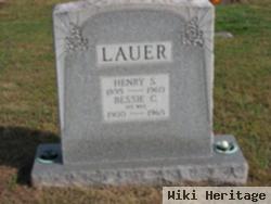 Henry M Lauer