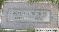 Signe E Sundquist