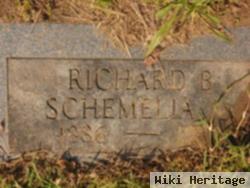 Richard B Schemelia, Jr