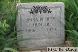 Anna Holtcamp Hunter