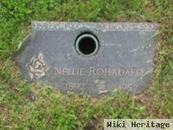 Nellie Rohadfox