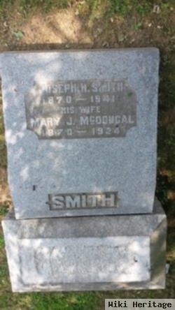 Mary J Mcdougal Smith