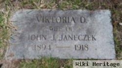 Victoria Janeczek