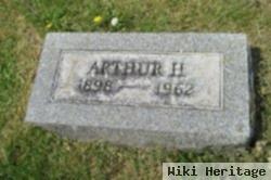 Arthur H Biddle