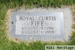 Royal Curtis Fife