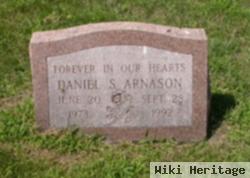 Daniel S Arnason