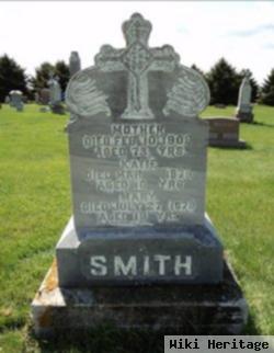 Mary Smith