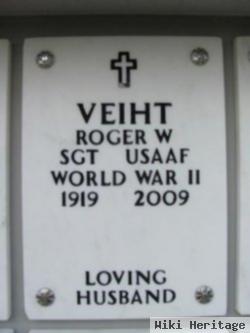 Roger W Veiht