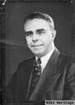 Dr Leon Earl Grubaugh