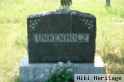 Ruth E Unkenholz