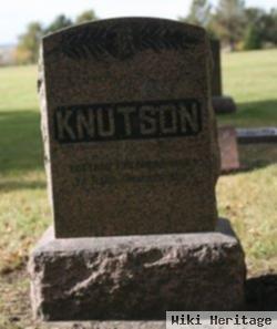 Terge Knutson