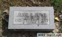 Jesse E Howe