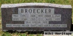 Alma Broecker