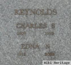 Edna N Reynolds