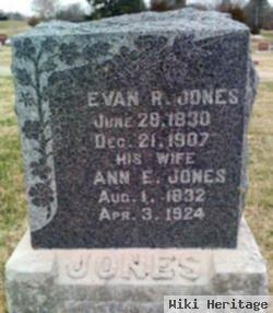 Evan R Jones