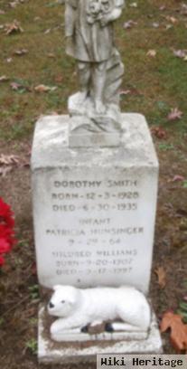 Dorothy L Smith