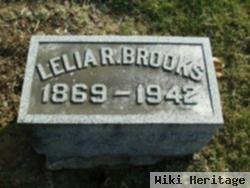 Lelia R Brooks