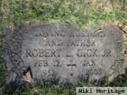 Robert Louis Gick, Jr