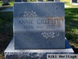 Annie Gillette