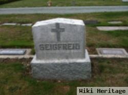 Margaret B Seigfreid