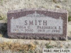 Viola Christina Niederworder Smith