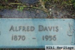 Alfred Davis