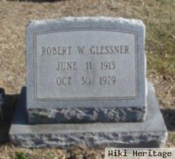 Robert W Glessner