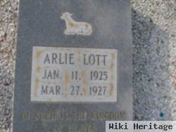 Arlie Lott