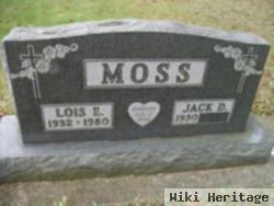 Lois E Moss