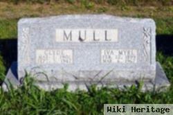 Iva Myrl Mull