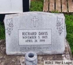 Richard Davis