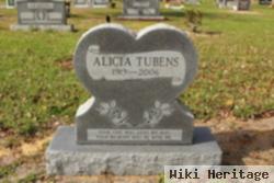 Alicia Tubens