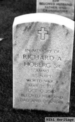 Richard A Hoberg, Sr