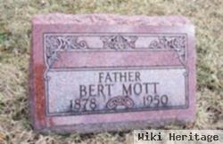 Bert Mott