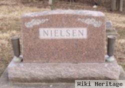 Kenneth J Nielsen