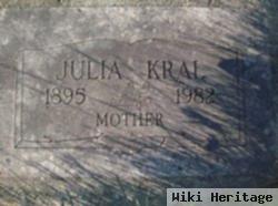 Julia Kral Lyon