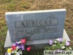 Margaret R Kubicar