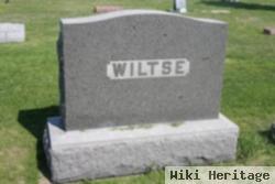 Wells W Wiltse