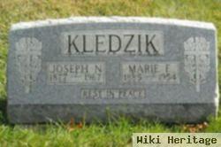 Joseph N Kledzik