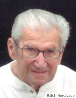 Albert J. "pete" Peterson, Jr