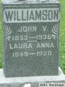 Laura Anna Williamson