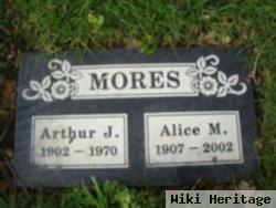 Alice M Mores