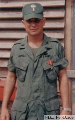 Lieut Gary Calhoun Jones