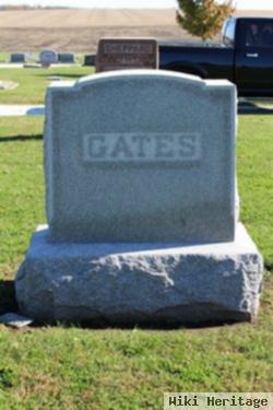 Earl Gates